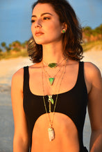 Load image into Gallery viewer, Joie De Vivre Vibrant Chrysoprase Slice Pendant 14” + 2” Gold Necklace