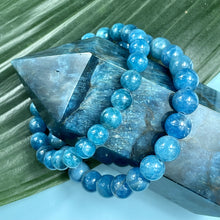 Load image into Gallery viewer, Blue Apatite Manifestation & Motivation Premium Collection 8mm Stretch Bracelet