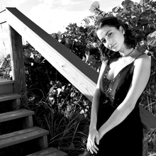 Load image into Gallery viewer, Minimalist Indian Agate 4mm Beaded Rosary Chain Wire Wrapped Choker 12" + 2" Gold Necklace