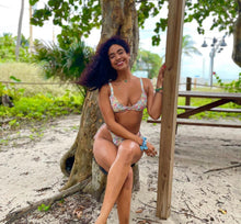 Load image into Gallery viewer, Abalone Shell Sweet Mini Triangle Beauty & Tranquility Pendant 18” Gold Necklace