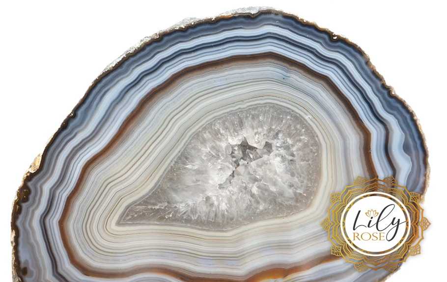 Black Lace Gemstone Uses & Crystal Healing Properties