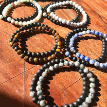 Load image into Gallery viewer, Labradorite Larvakite &amp; Black Onyx Couples Bracelet 6mm Stretch Matching Set