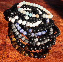 Load image into Gallery viewer, Sodalite &amp; Black Onyx Couples Bracelet 6mm Stretch Matching Set