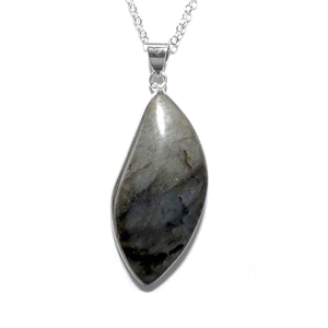 Dancing Wave Free-form Labradorite Pendant 18” White Gold Bezel Set Necklace