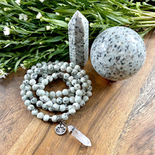 Load image into Gallery viewer, Kiwi Jasper Tranquility 108 Stretch Mala Necklace Bracelet