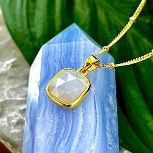 Blue Lace Agate Serenity & Calm Faceted Square Pendant 18" Gold Necklace