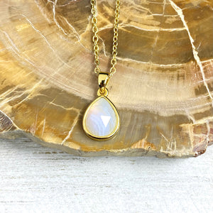 Blue Lace Agate Serenity & Calm Faceted Teardrop Pendant 18" Gold Necklace